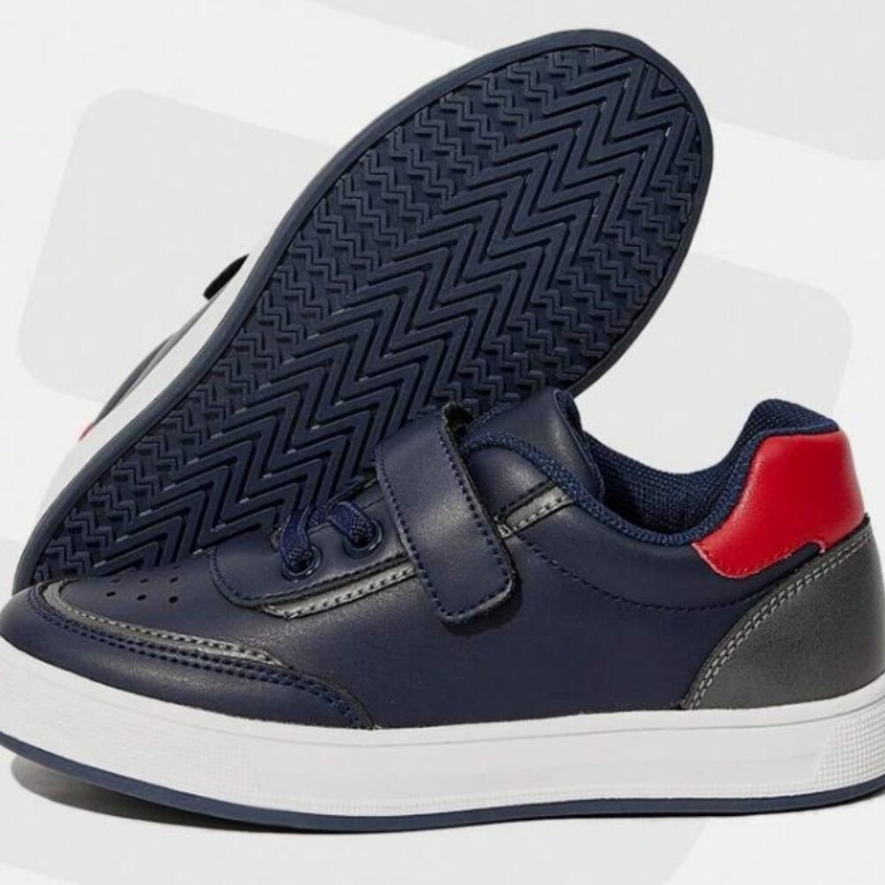 JNSQ Fashionable Collided Color Breathable Soft‎ Bottom Anti-Slip shoes size 3.5